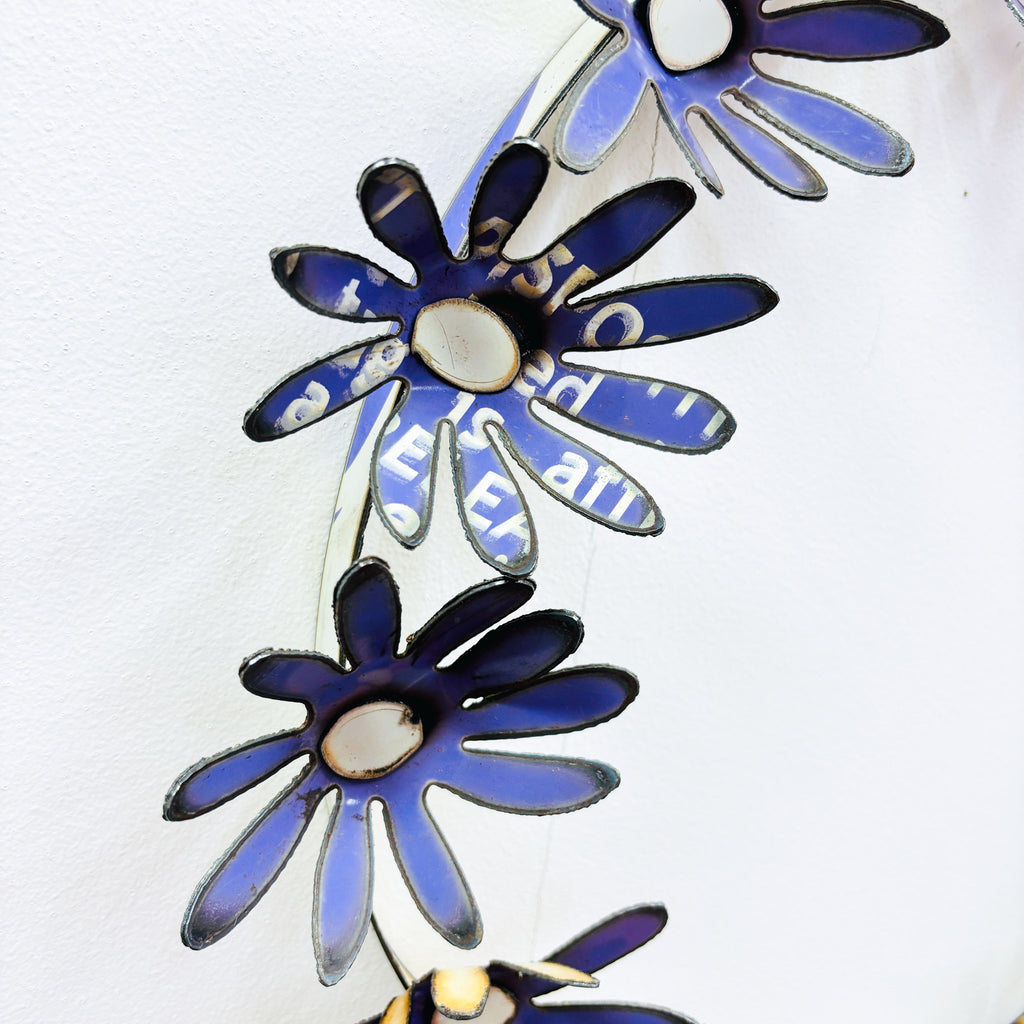 Daisy Chain Metal Flower Wreath