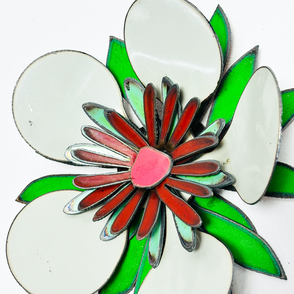 NZ Native Colourful Corsage - Manuka Design White